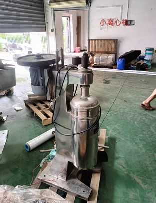 襄阳地区工厂处理贴标机、不锈钢分拣机、发酵罐设备、离心机等