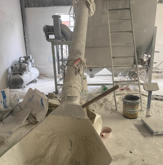宿迁地区工厂处理2.5t-3t腻子粉搅拌机一套