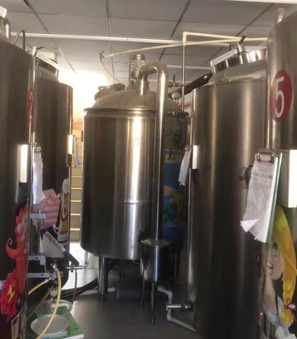 呼和浩特地区闲置处理发酵罐、精酿啤酒全套设备