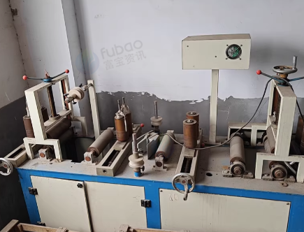 临沂地区工厂处理铝型材穿条机 铝型材高效热收缩膜包装机 铝型材四面贴膜机