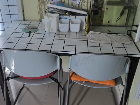 唐山地区处理桌子