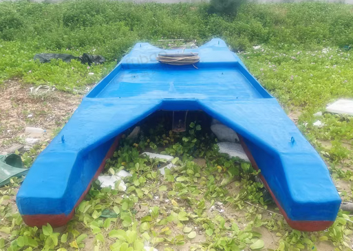 钦州地区处理玻璃钢白泡双体船