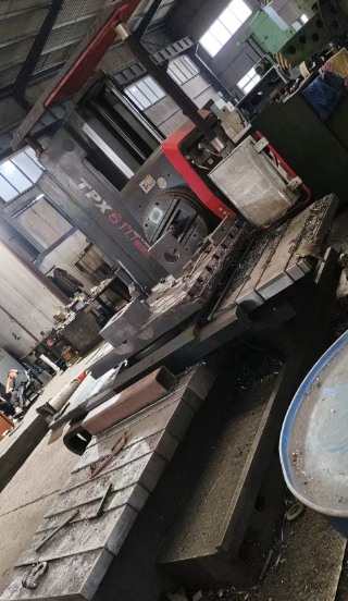 供应：卧室铣镗床、撕碎机