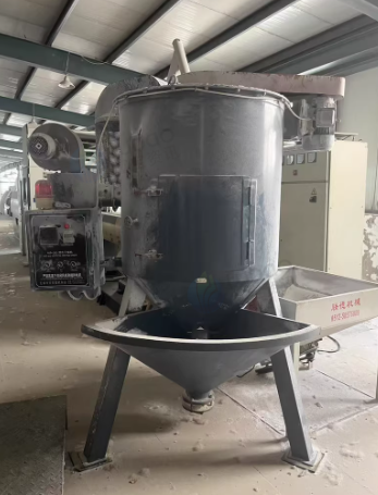 潍坊地区处理永明高速拉丝机 伟宇2300吨包圆织机