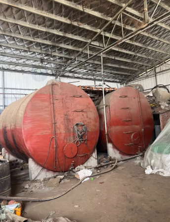 烟台地区处理2台30T油罐 20T储蓄罐