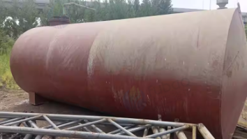 济宁地区处理16.5米航车 油罐 加油机 