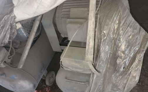 安庆地区处理堆高车、两台空压机、两台叉车
