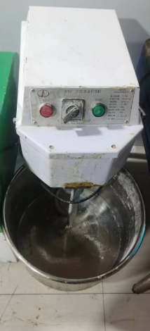 青岛地区处理和面机 压面机 发酵箱 笼提