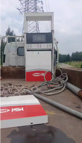 济宁地区处理16.5米航车 油罐 加油机 