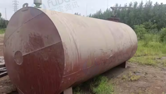 济宁地区处理16.5米航车 油罐 加油机 