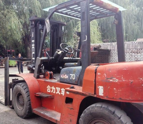长治地区处理14年合力七吨叉车