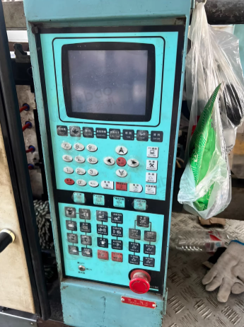 常州地区工厂处理永力1380注塑机