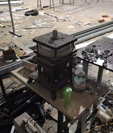沈阳地区处理压条距、端面铣、压床、组角机、锁盒机、2米洗片机，玻璃架、打胶机等设备