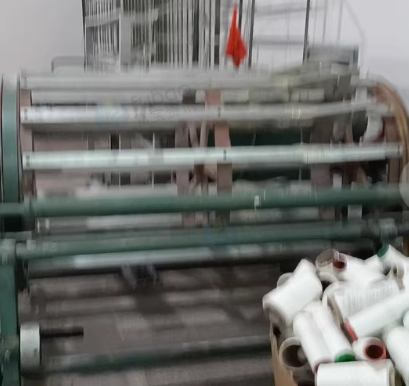 贵阳地区个人处理两台梭型少数民族织布机
