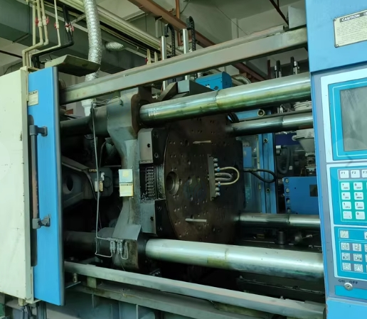 东莞地区工厂处理海天伺服原装250t、160t双色机共5台
