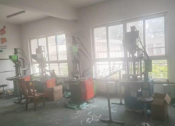 天津地区处理注塑机4台