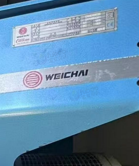 苏州地区工厂处理720KW发电机组1台、进口美国康明斯发电机组1台