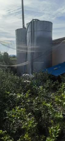 青岛地区处理2台大型储罐