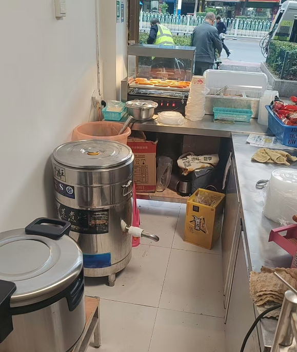 邵阳地区店铺处理饭店全部设备