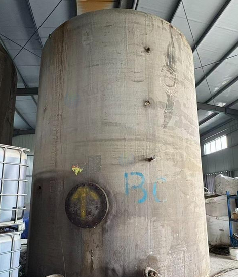 泰州地区处理60多立方立式玻璃钢罐2台