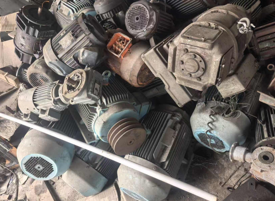 供应：一挂车废电机