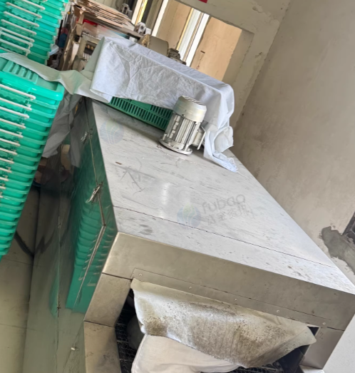 南通地区工厂处理消毒餐具自动除渣清洗包装收缩设备