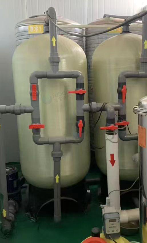 酒泉地区拆迁处理双机水处理、全自动灌装机、套袋机、化验仪器等纯净水生产设备