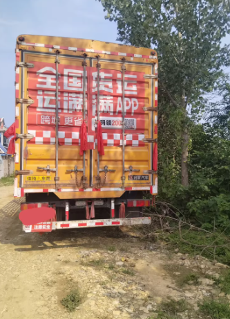 临沂地区处理21年6.8米高栏车
