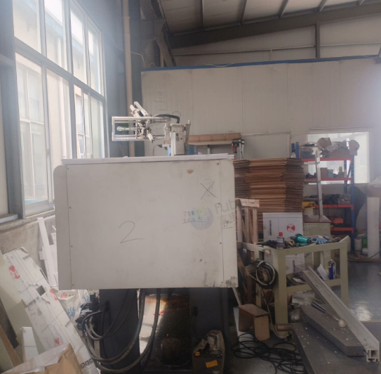 泰州地区工厂处理海天90吨注塑机