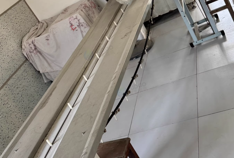 南通地区工厂处理消毒餐具自动除渣清洗包装收缩设备