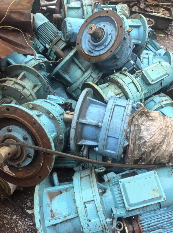 供应：一挂车废电机