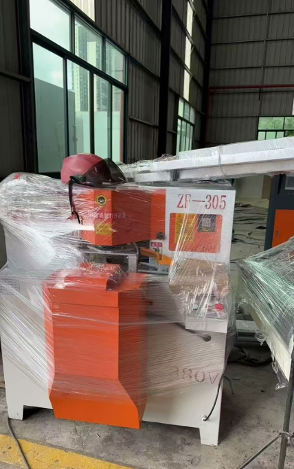 永州地区另有发展处理数控吊顶冲角一体机
