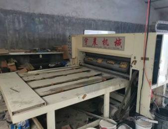 日照地区个人处理2台印刷机 2台DXJ-1200型装订机 分纸机 气泵等印刷设备
