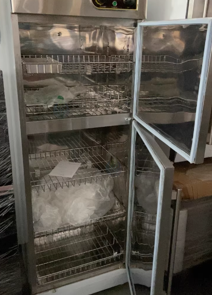 舟山地区处理不锈钢上下门高温消毒柜