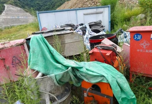 凉山地区处理钻机，空压机，喷浆机，等边坡支护设备