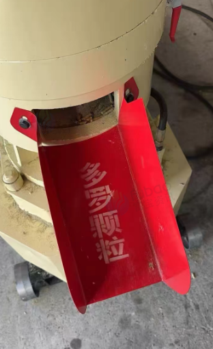 汕尾地区公司处理3吨饲料颗粒机组