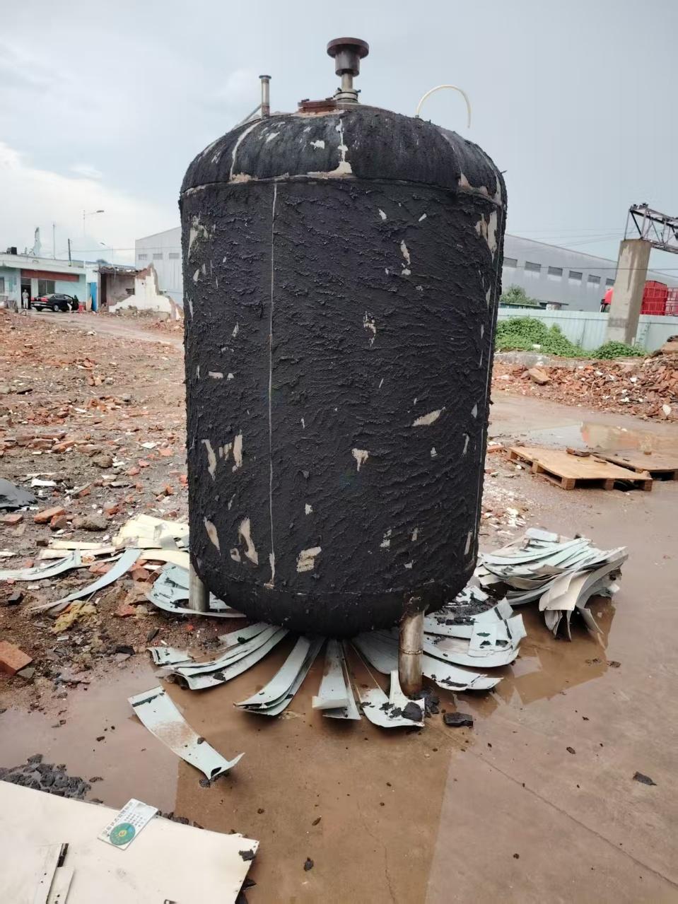 供应：反应釜5台、电仪 