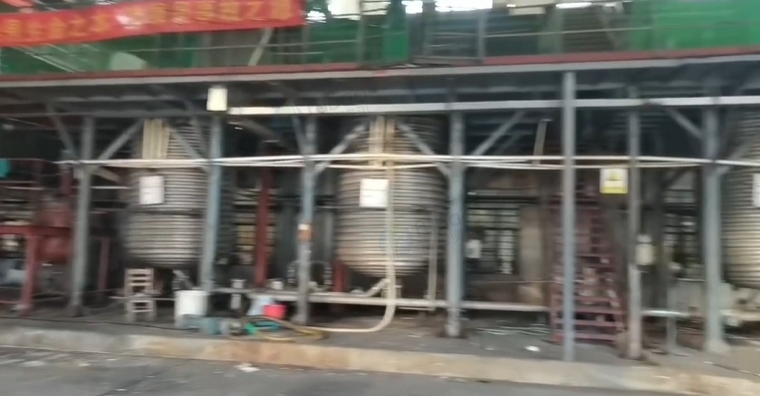 东莞地区处理三个不锈钢反应釜