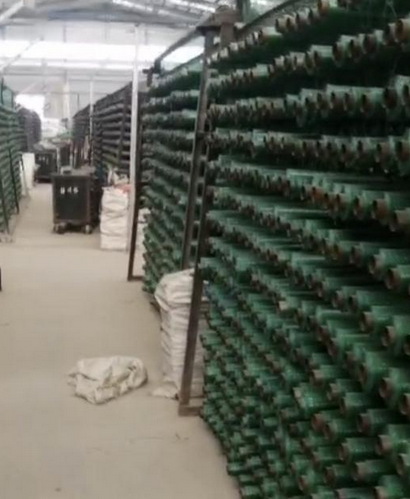 洛阳地区处理织网机、拉丝机、打料机、螺旋输送机、分布机、烧网机等成套遮阳网设备