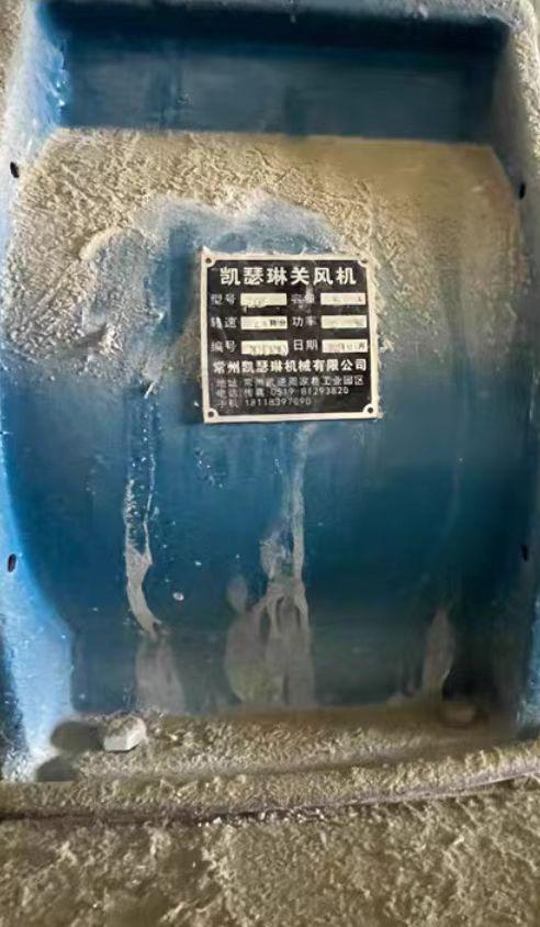 新乡地区工厂处理叉车、两台震动筛、挤出机、空压机、PVC拌料机、磨粉机、丙料造粒机等