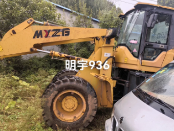 临沂地区处理明宇936大爪装载机