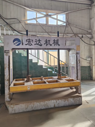 威海地区公司处理排钻 冷压机 木工四头铰链钻