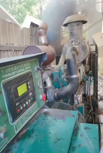 无锡地区工厂处理300KW发电机组