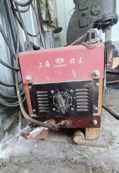 十堰地区处理切割机、焊机、砂轮机、两个氧气瓶等工具设备
