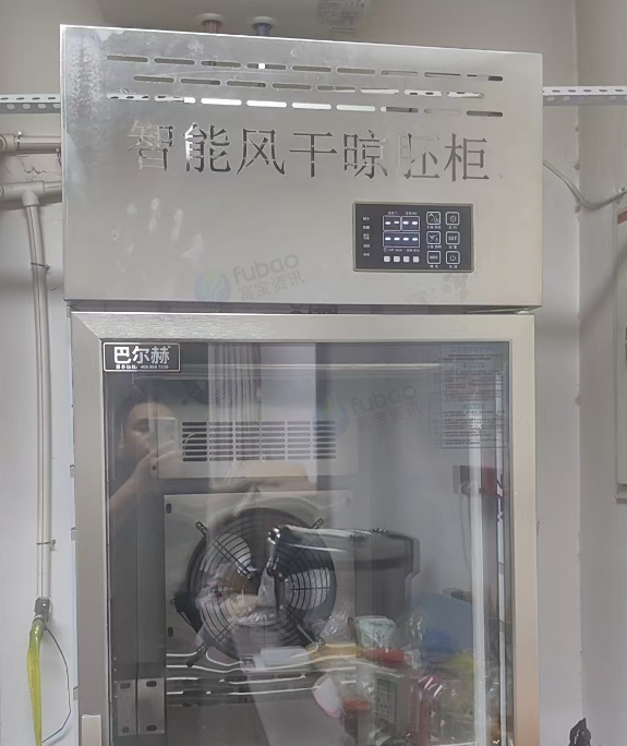 长沙地区工厂处理风干柜，冰箱，电饭锅操作台，微波炉，空调，消毒柜等烧腊设备