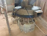 聊城地区工厂处理2台0660仪表数控车床