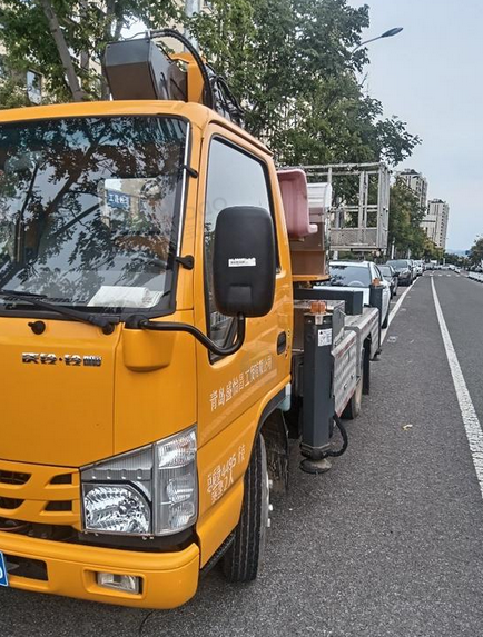 青岛地区处理福润康GK30型蓝牌高空车