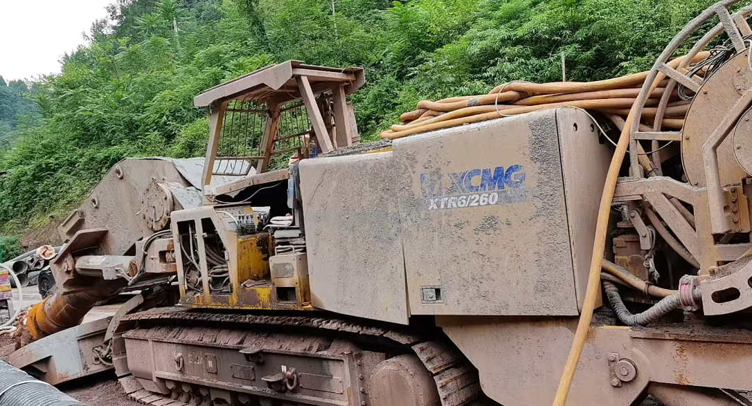 供应：悬臂式隧道掘进机