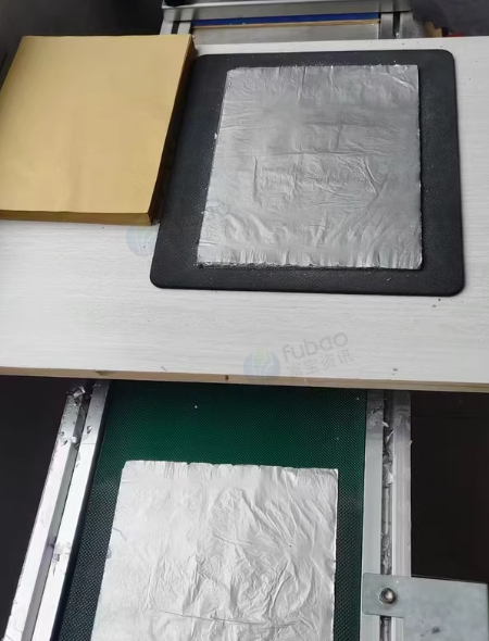 运城地区处理两台锡箔纸加工机器