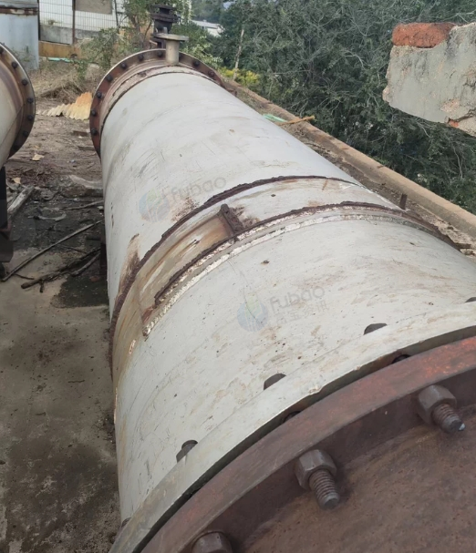 济南地区化工厂废旧不锈钢冷凝器，不锈钢高温炉，管道阀门等